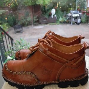 NWT.Handcrafted Leather Men's Shoes Size 40
